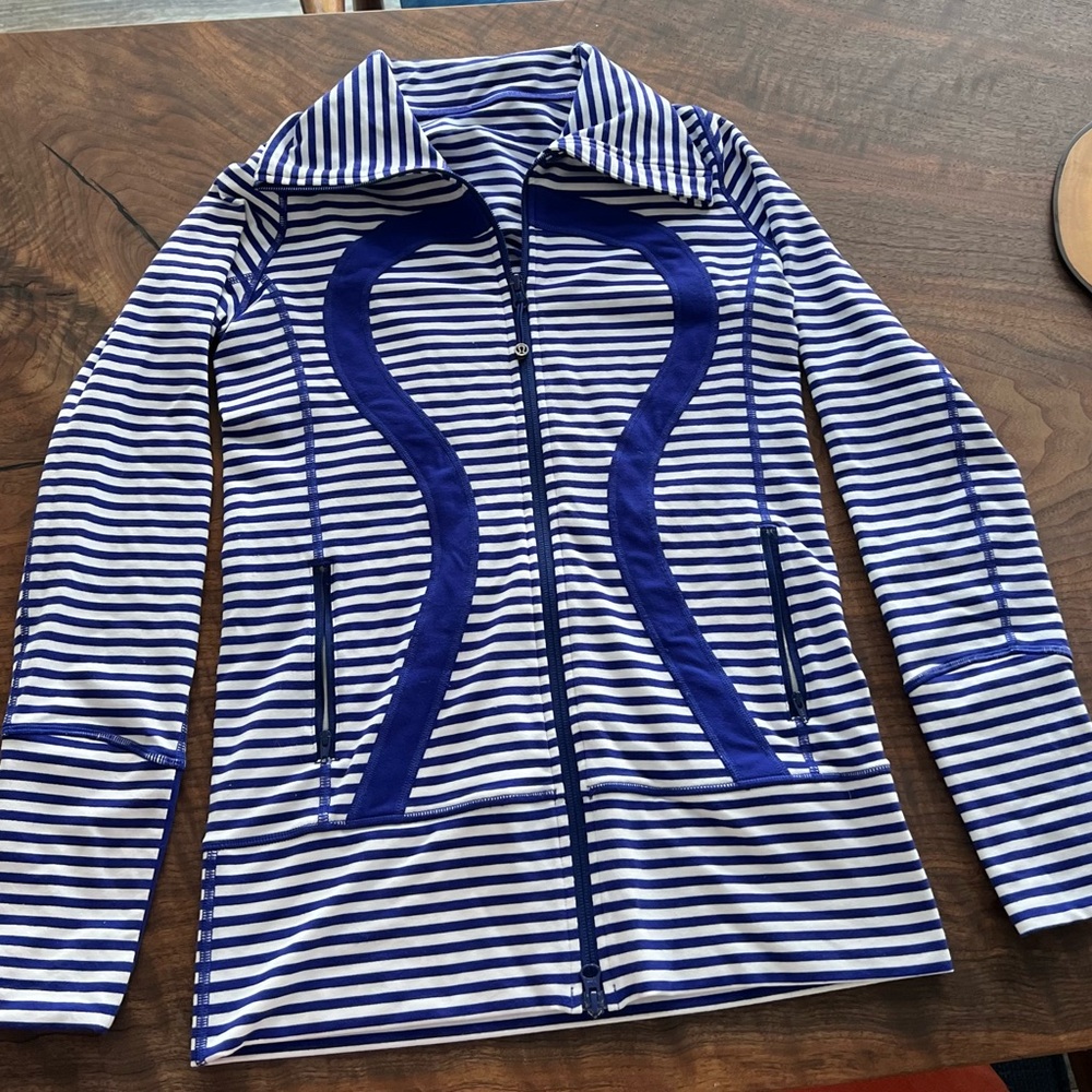 Lululemon In Stride Jacket Sz 6